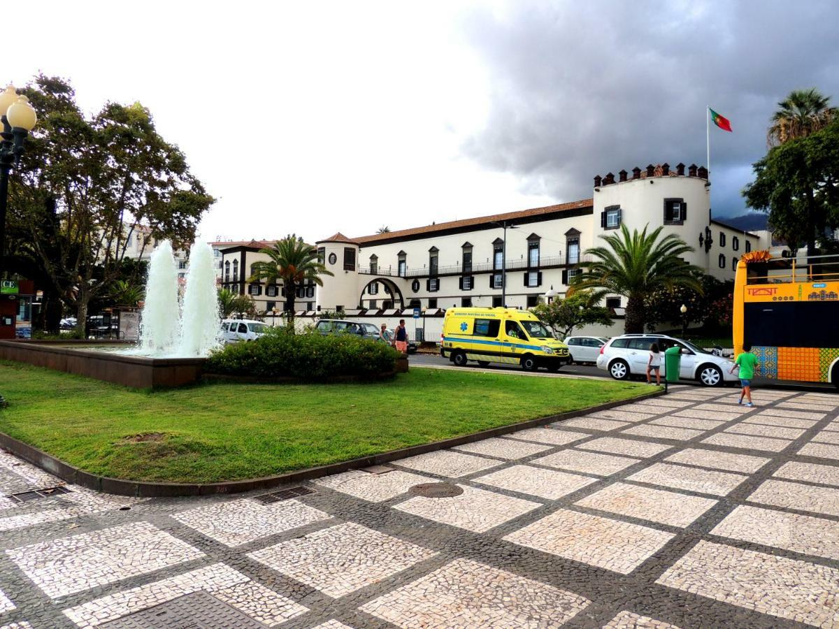 Old Town House Madeira Βίλα Φουνκάλ Εξωτερικό φωτογραφία
